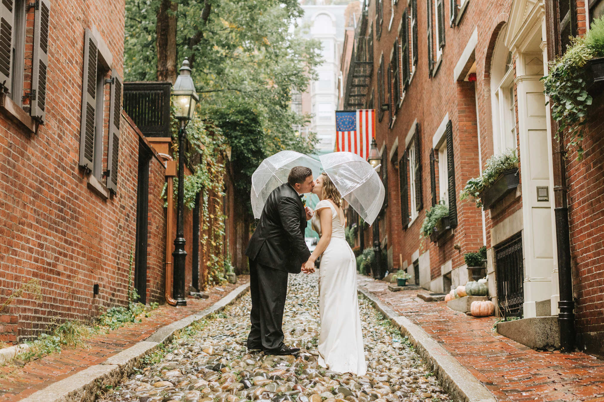 Boston-Public-Garden-Beacon-Hill-Rainy-Wedding-Elopement-008.JPG