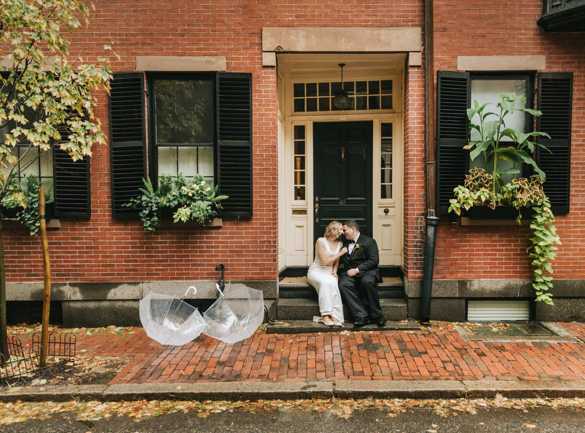 Boston-Public-Garden-Beacon-Hill-Rainy-Wedding-Elopement-014.JPG