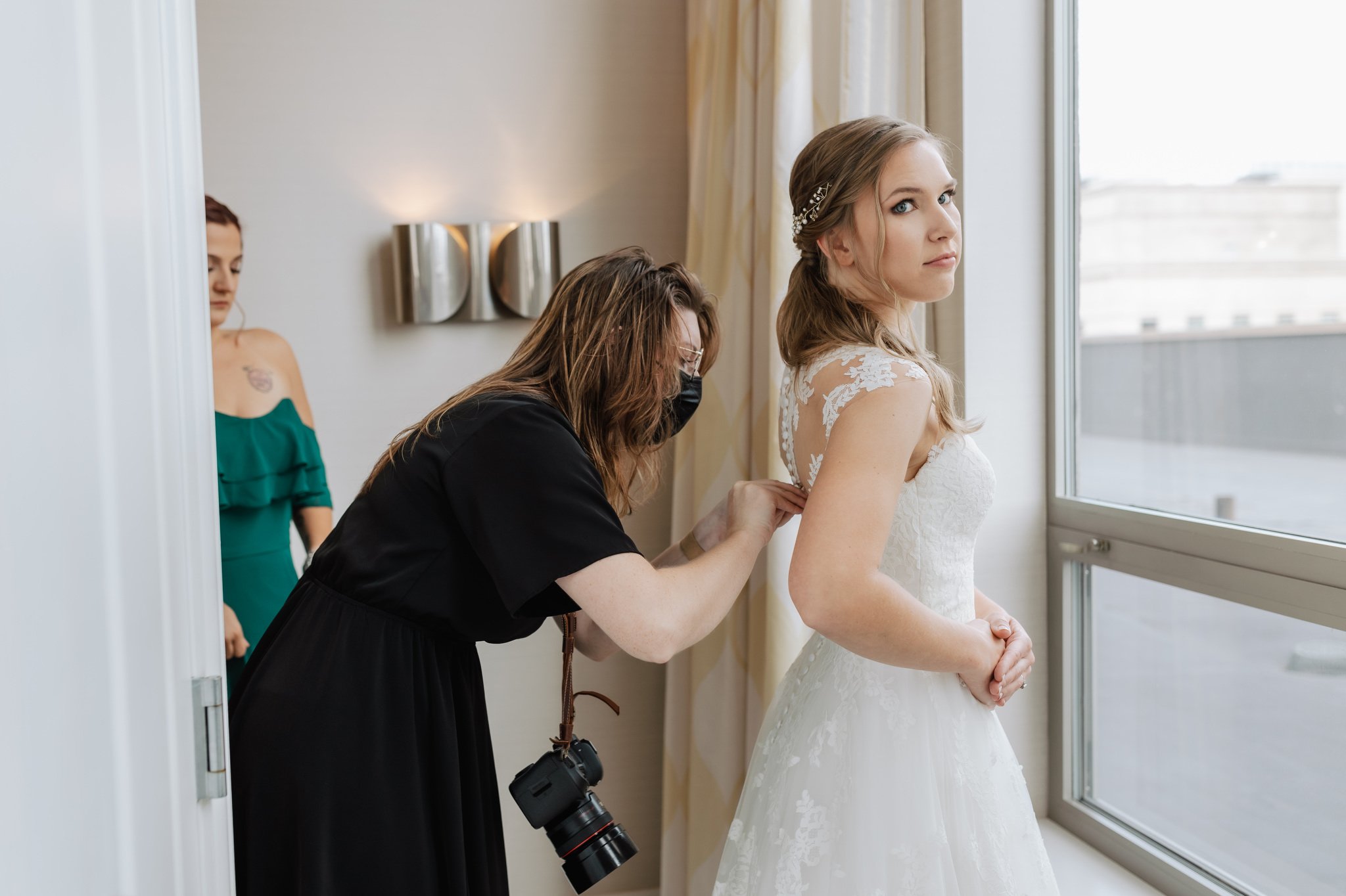 Boston-Wedding-Photographer-Behind-The-Scenes-2021-054.JPG
